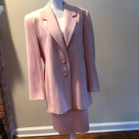 Other - Ellen Tracy suit
